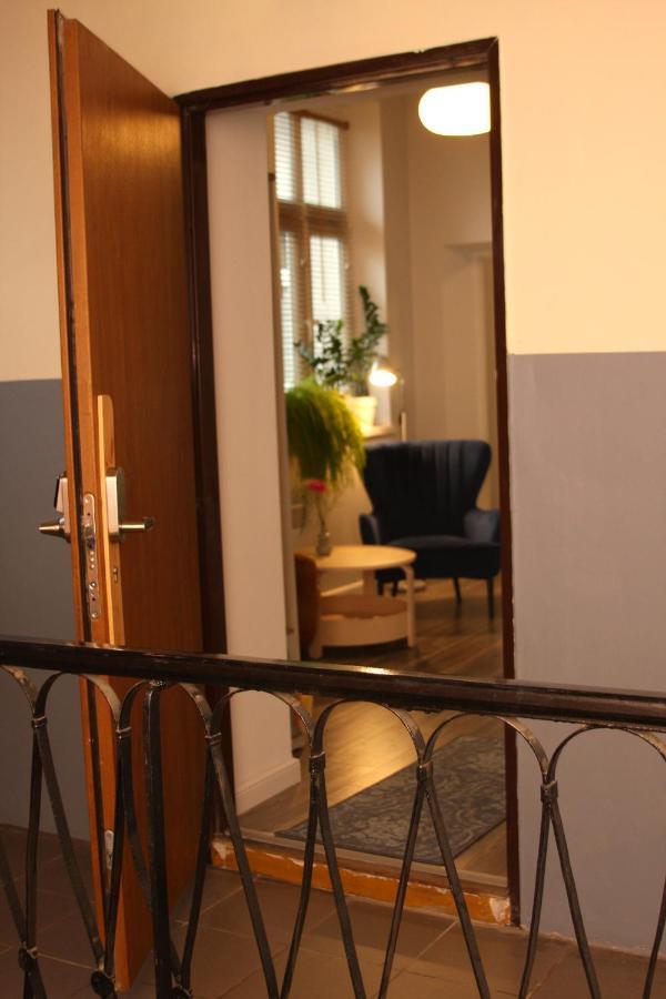 Apartament Przy Kladce Rzeszow Ngoại thất bức ảnh
