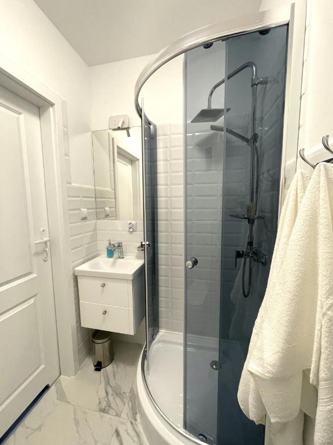 Apartament Przy Kladce Rzeszow Ngoại thất bức ảnh