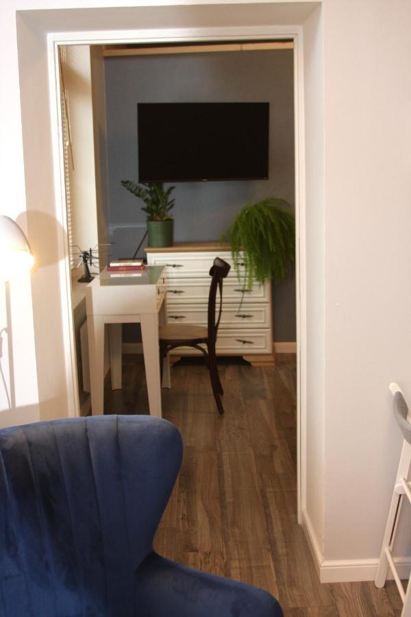 Apartament Przy Kladce Rzeszow Ngoại thất bức ảnh